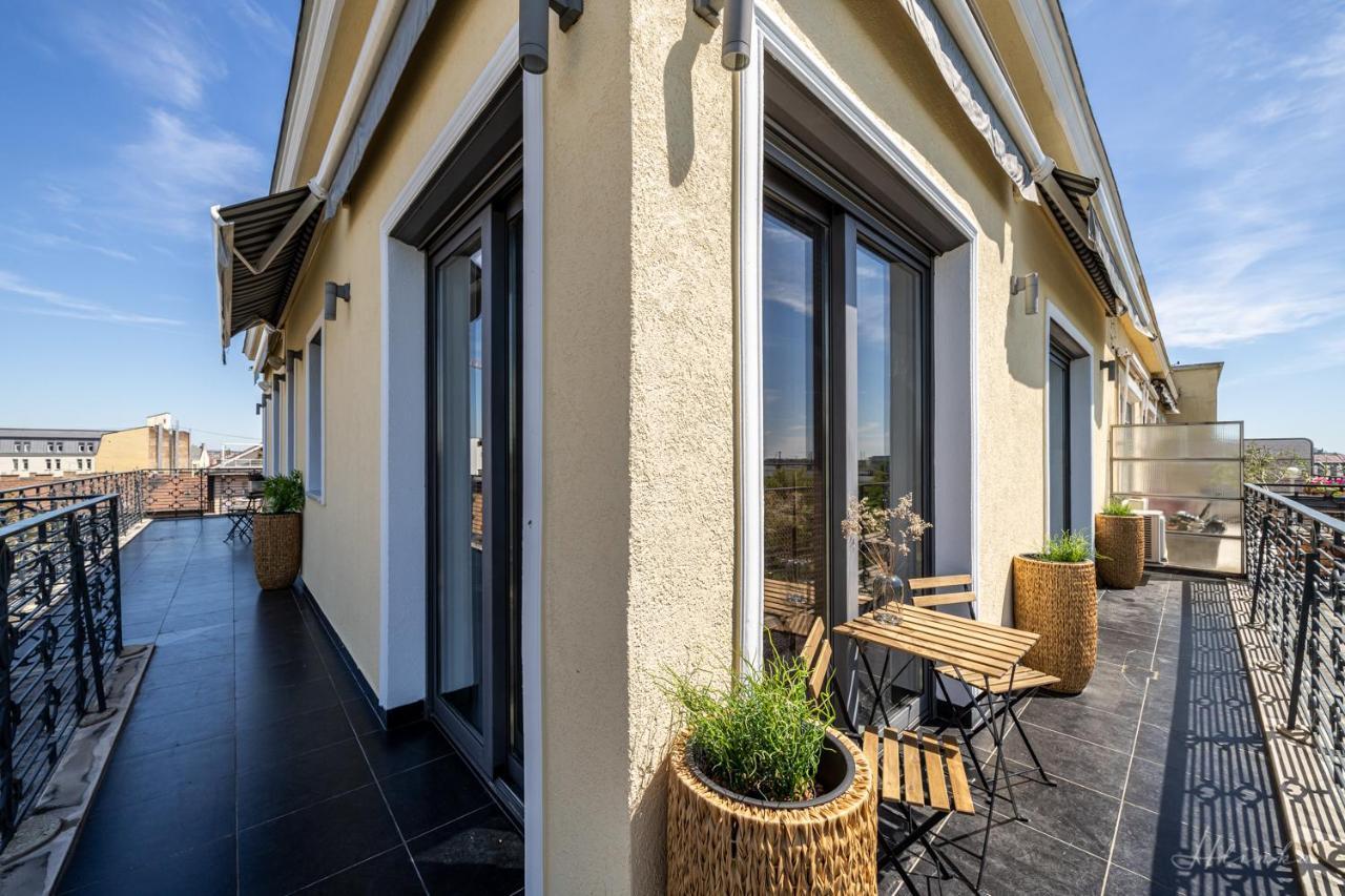 בודפשט Orangehomes 130 M2 Apt With Fantastic View To River Danube מראה חיצוני תמונה
